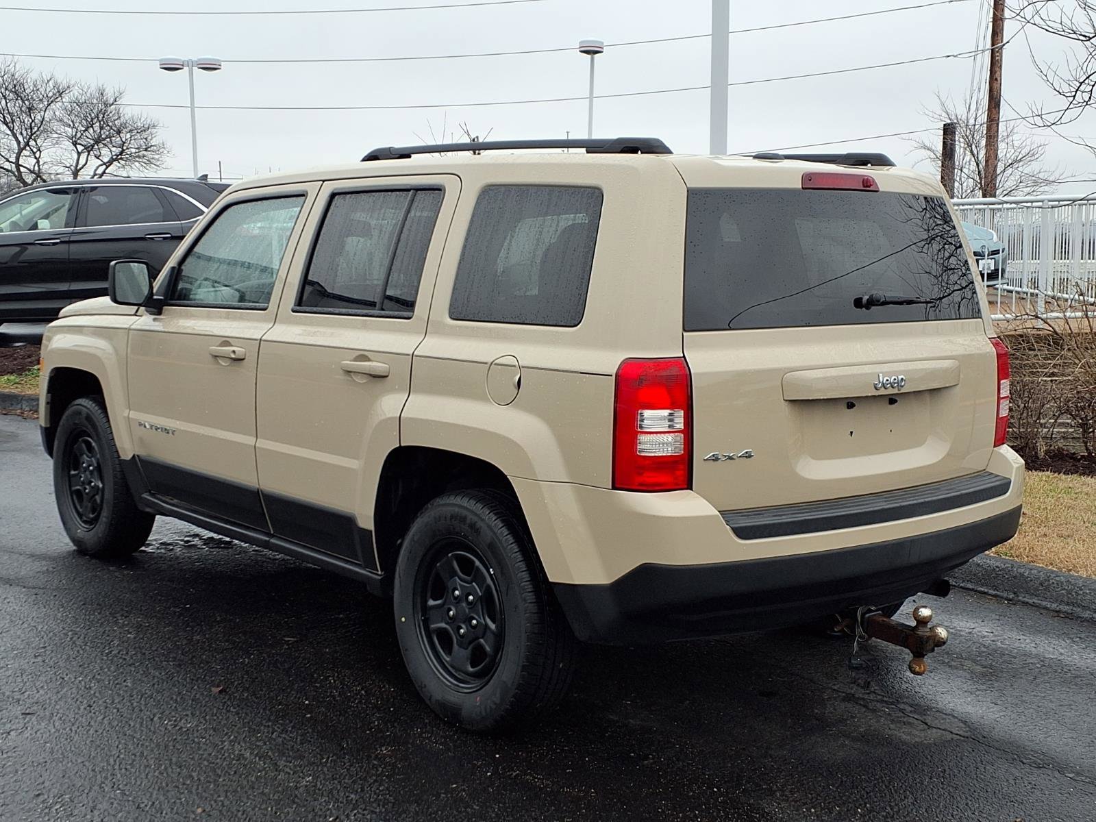 Used 2017 Jeep Patriot Sport with VIN 1C4NJRBB6HD181616 for sale in St. Louis, MO