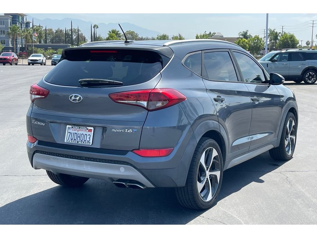 Used 2017 Coliseum Gray Hyundai Sport image 7