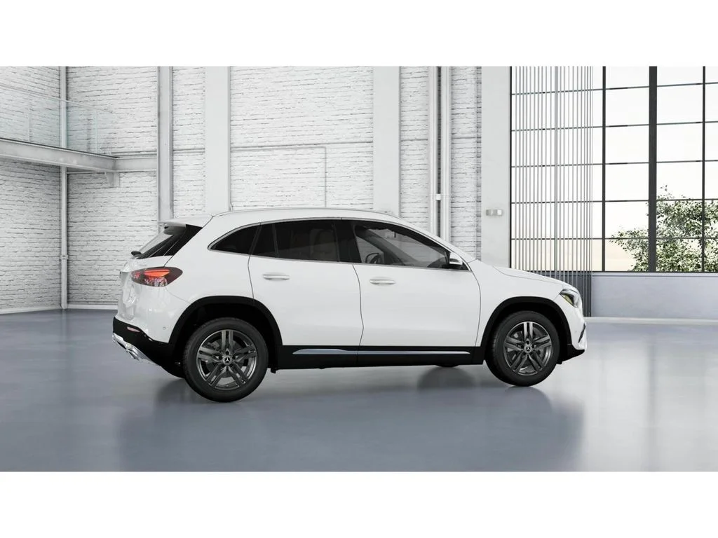 New 2026 White Mercedes-Benz GLA 250 image 18