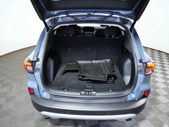 Used 2023 Blue Ford Active image 8