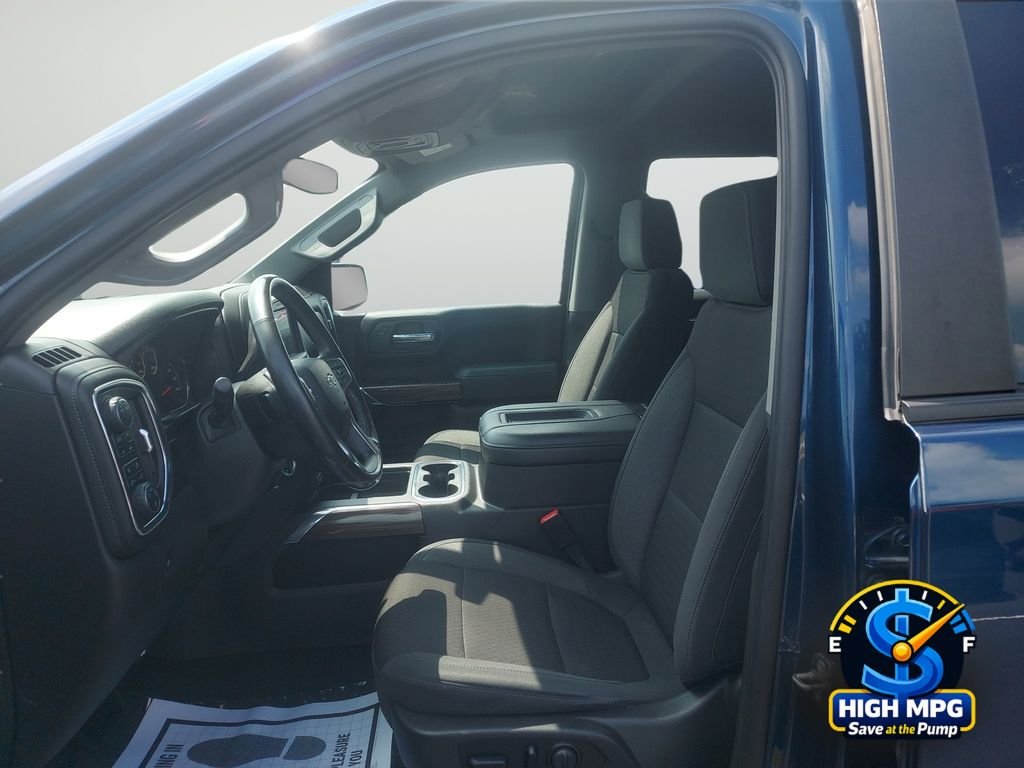Used 2020 Blue Chevrolet RST image 28