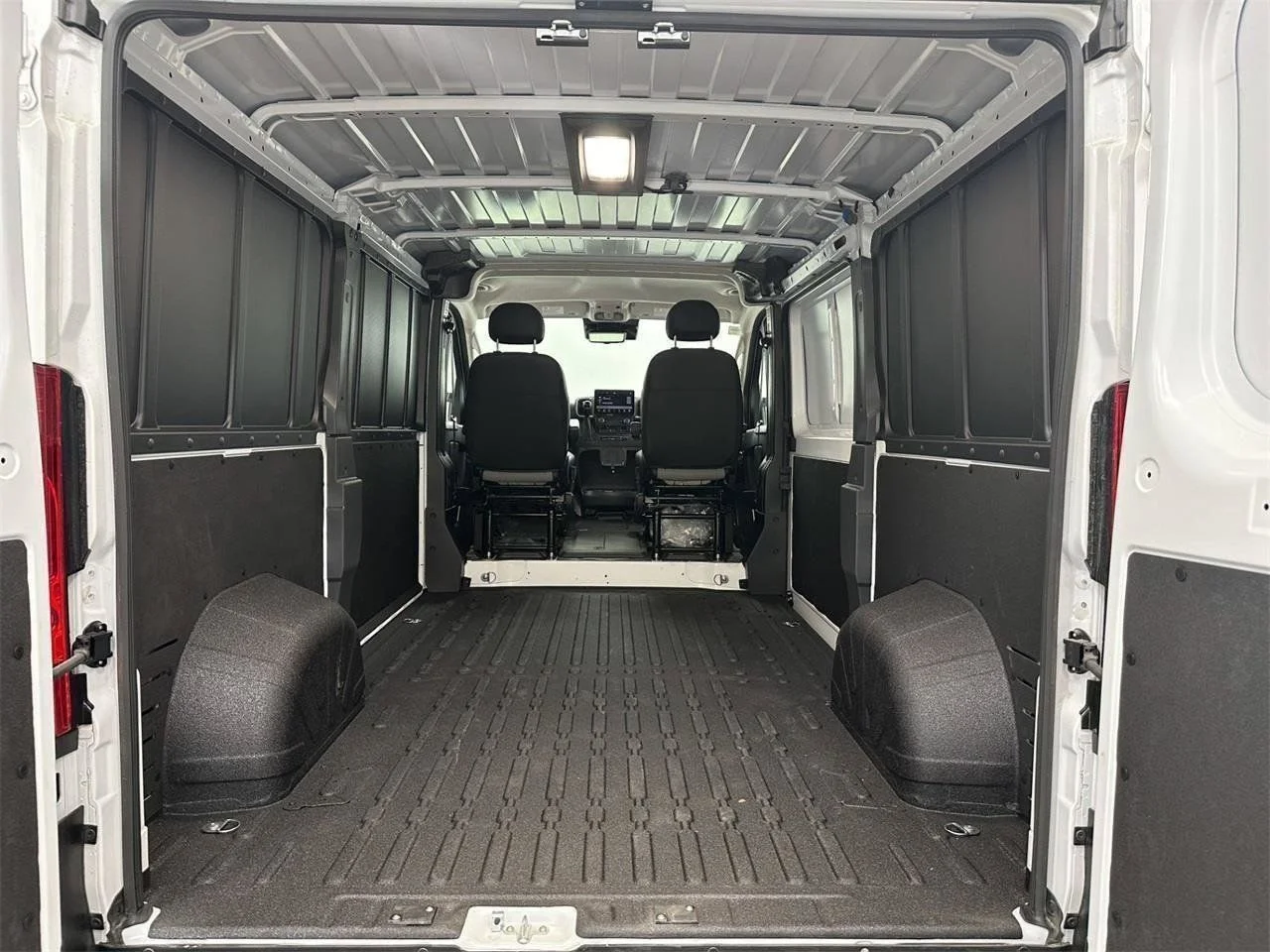 Used 2024 White Ram Low Roof image 16