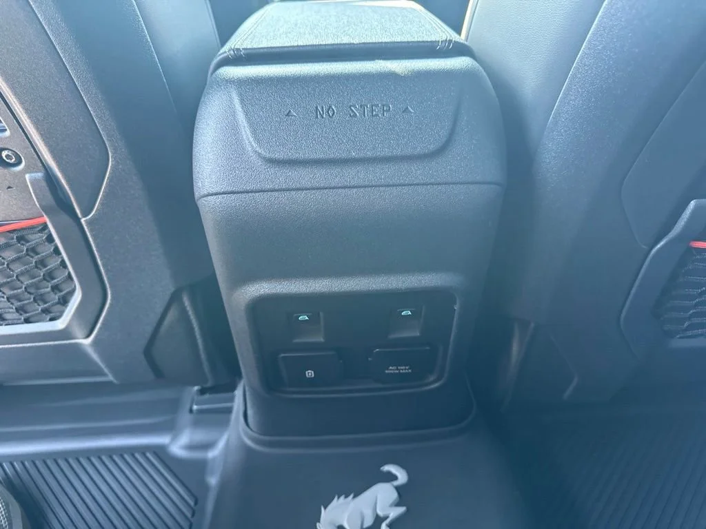 Used 2024  Ford Raptor image 12