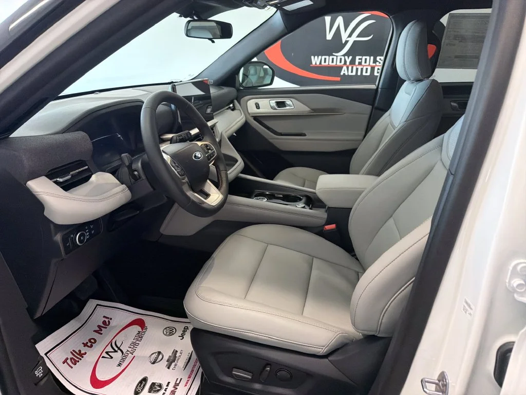 New 2027 White Ford Active image 10