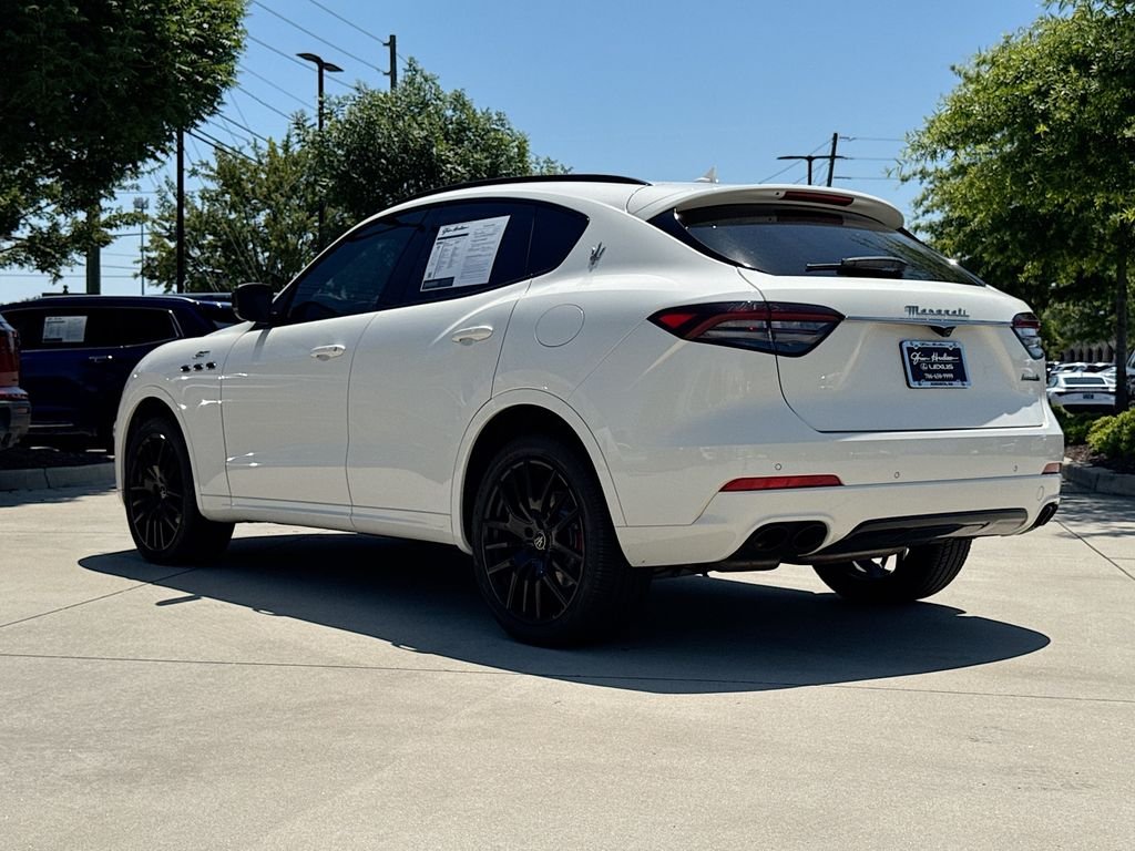 Used 2022  Maserati GT image 6
