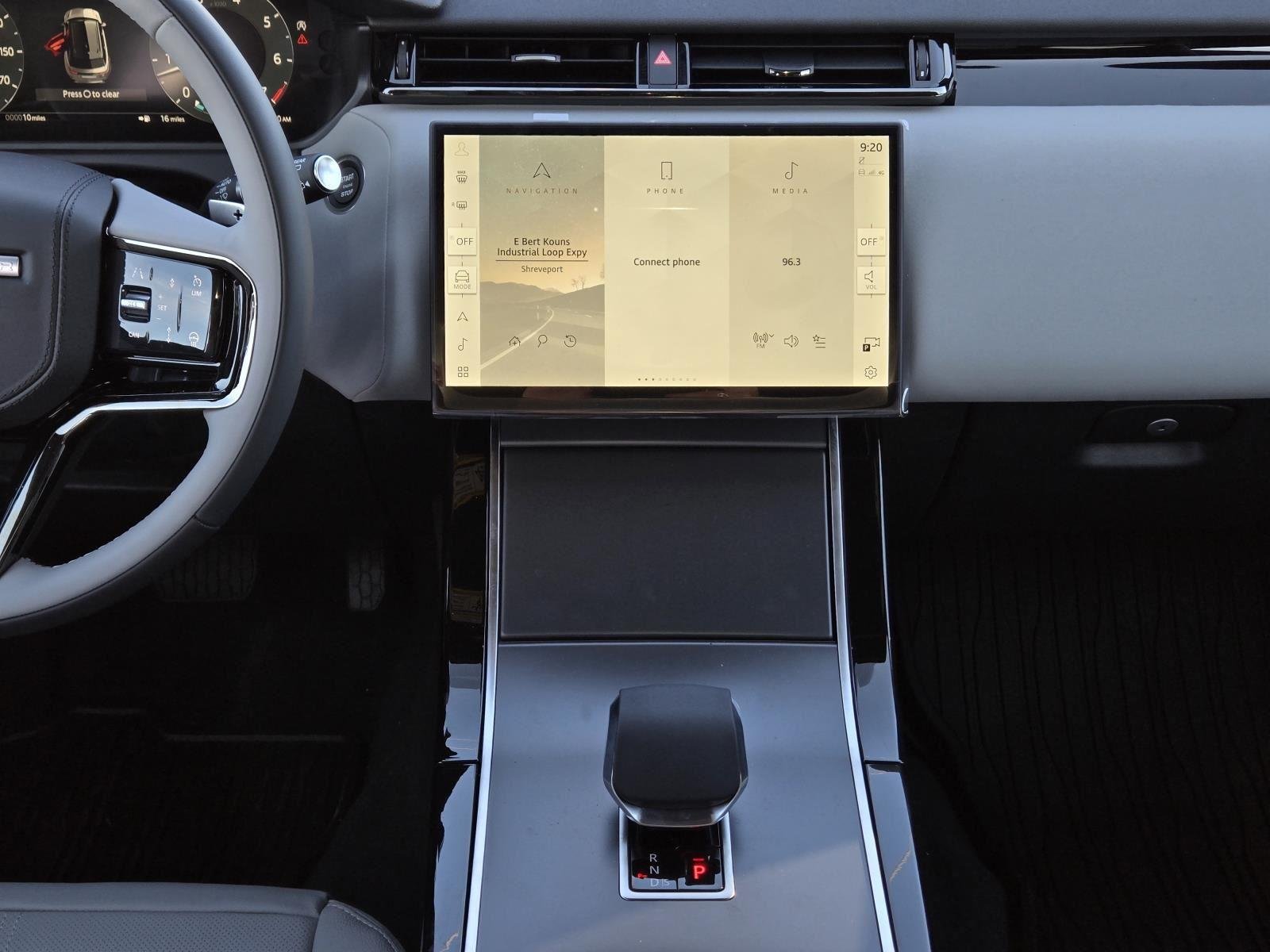 New 2026 Santorini Black Land Rover S image 24