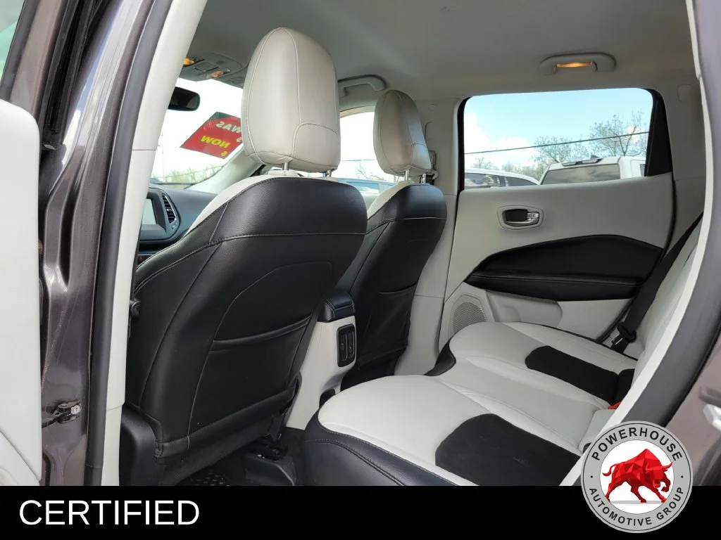 Used 2019 Gray Jeep Latitude image 14