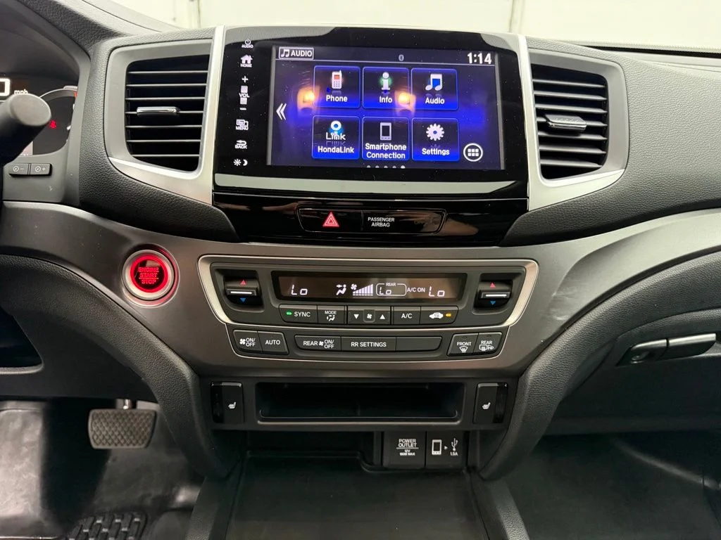 Used 2020  Honda RTL image 29
