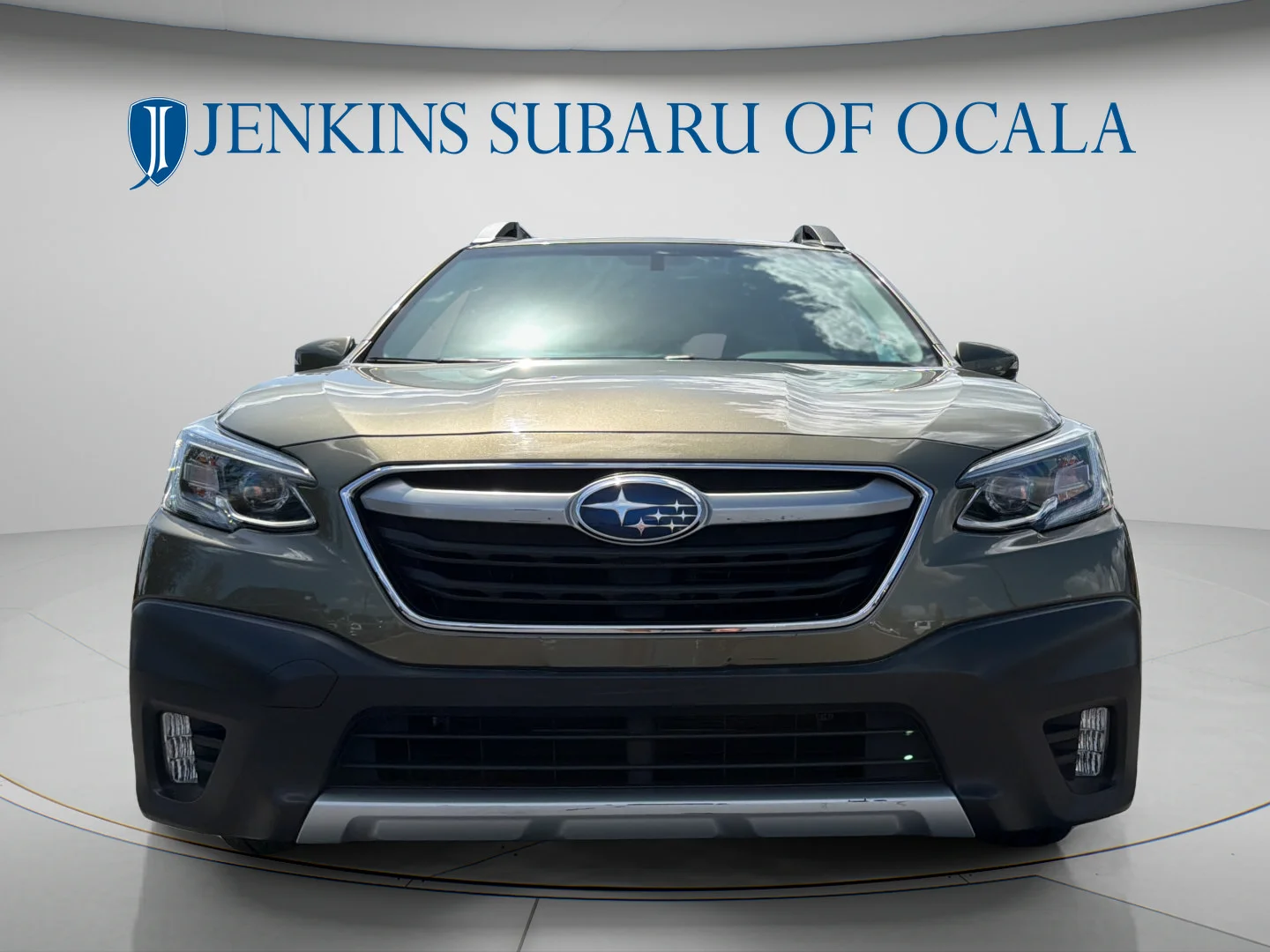 Used 2020 Autumn Green Metallic Subaru Limited image 8