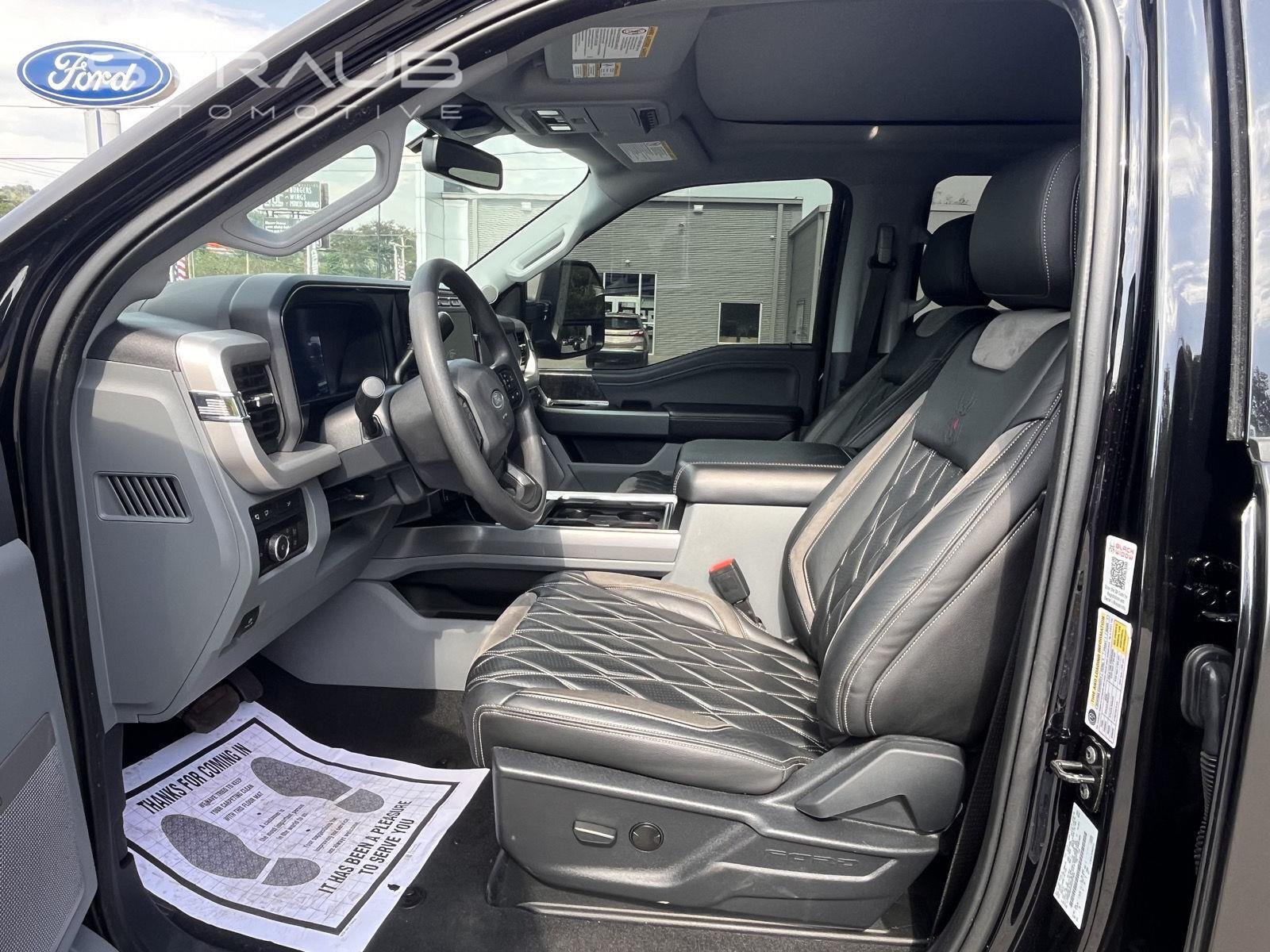 Used 2024 Agate Black Ford XLT image 16