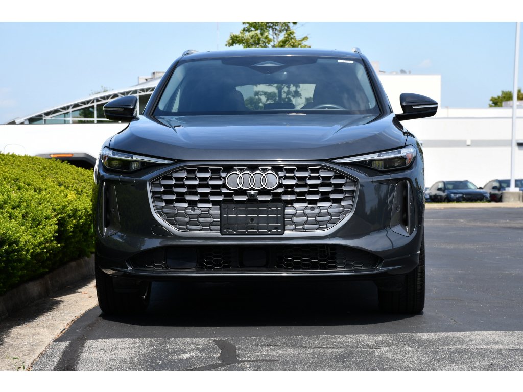Used 2025 Tambora Gray Metallic Audi Premium Plus image 9