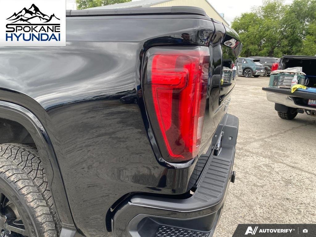 Used 2020 Onyx Black GMC Denali image 13