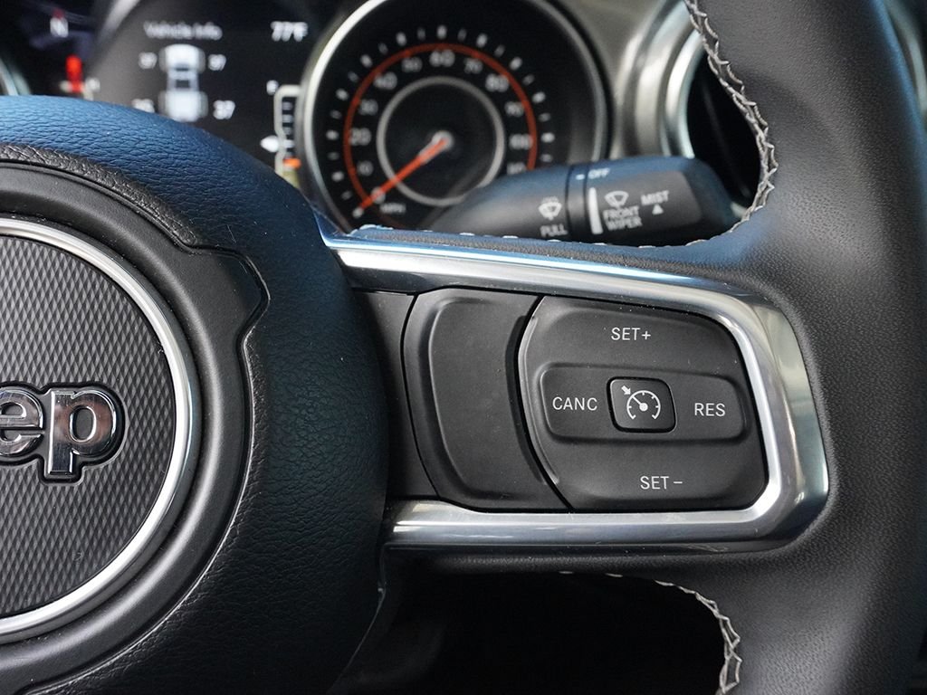 Used 2023 White Jeep Overland image 36