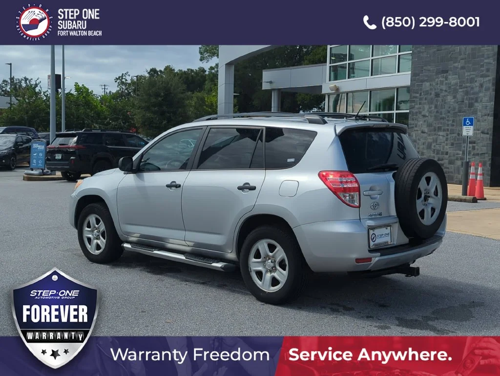 Used 2012 Silver Toyota Base image 5