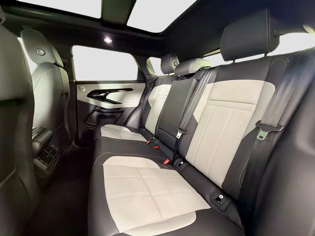 New 2026 Santorini Black Land Rover Hoxton Edition image 26
