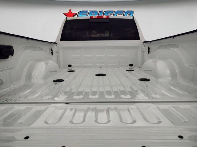 New 2026 Bright White Clear-Coat Exterior Paint RAM TRADESMAN image 35