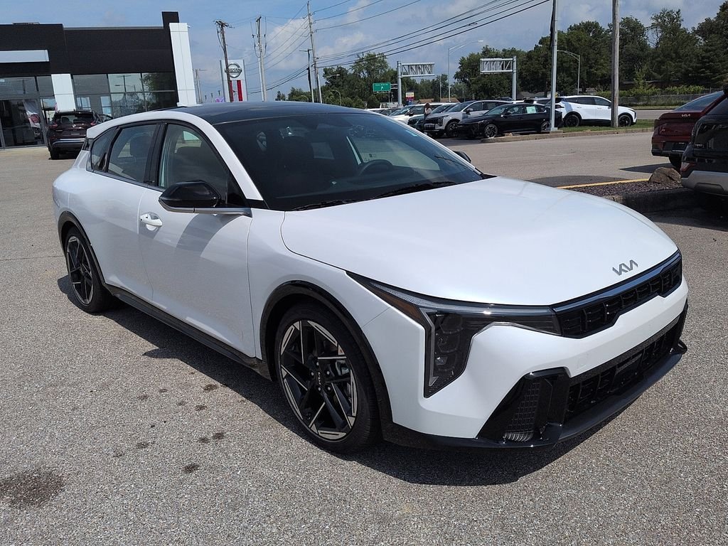 2026 Kia K4