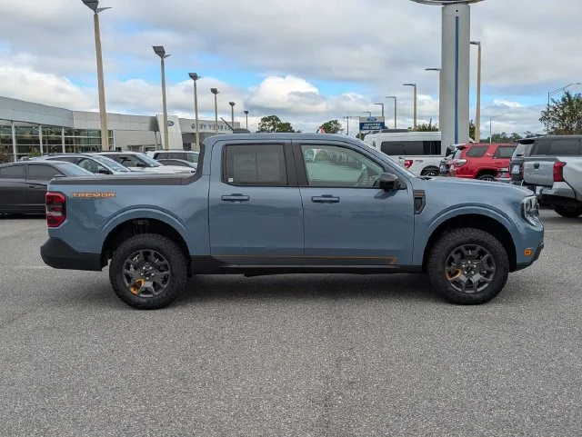 Certified Used 2026 Azure Gray Metallic Ford Tremor image 3