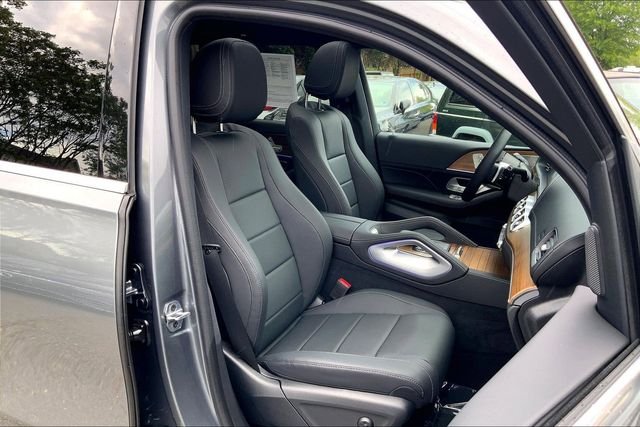 Certified Used 2025 Gray Mercedes-Benz GLS 450 image 7