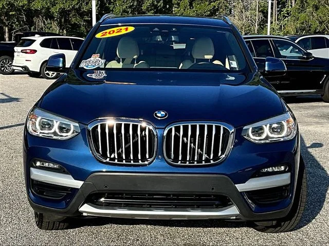 Used 2021 Blue BMW sDrive30i image 2