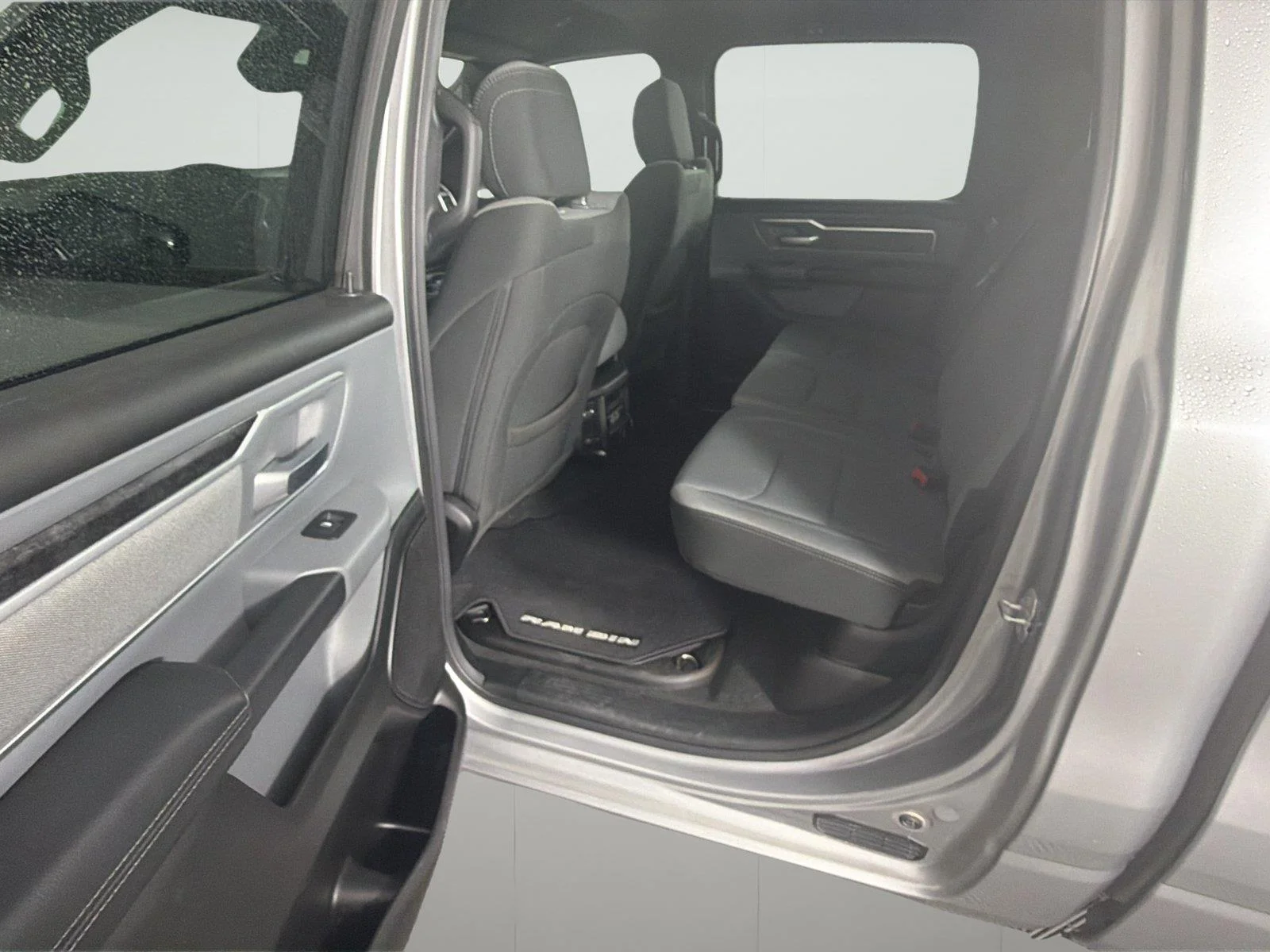 Used 2022  RAM Big Horn image 14