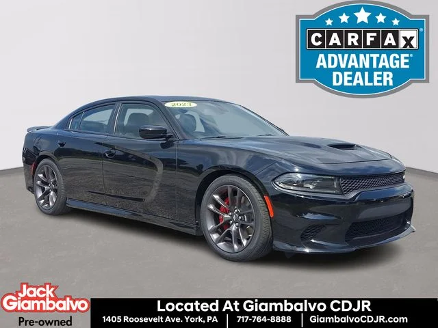 Used 2023 Black Dodge R/T Daytona image 1