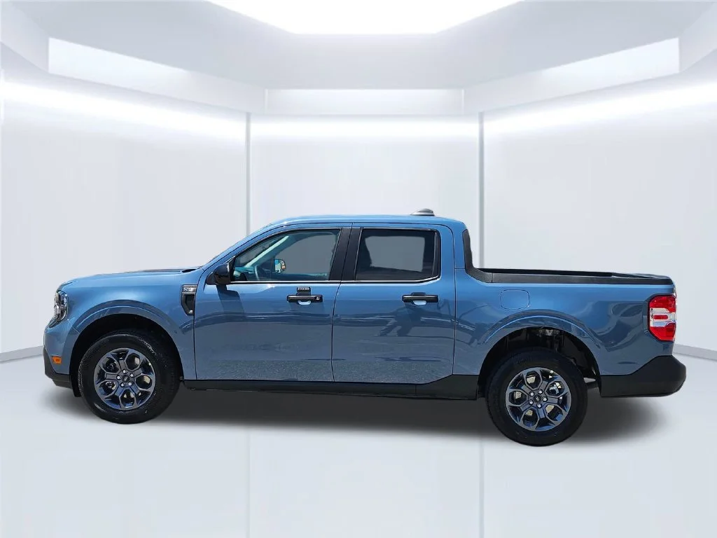 New 2026 Gray Ford XLT image 17
