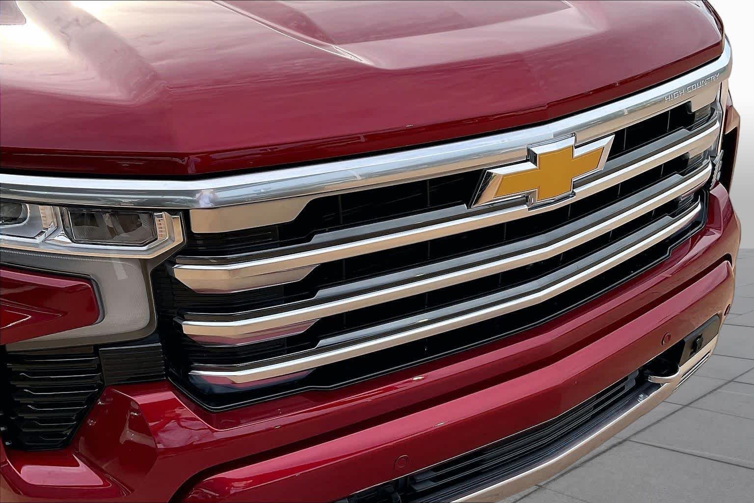 Used 2026 Radiant Red Tintcoat Chevrolet High Country image 27