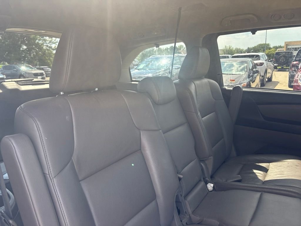 Used 2016 Gray Honda EX-L image 32