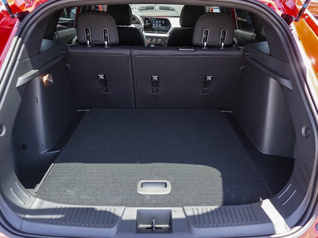 2026 Chevrolet Trax RS - Photo 24