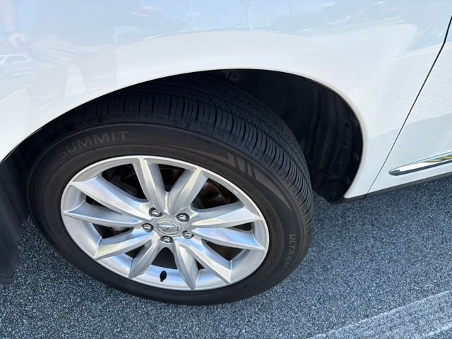 Used 2021 Platinum White Pearl Acura Base image 2