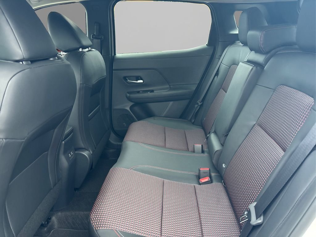 2026 Nissan KICKS SR AWD - Photo 11