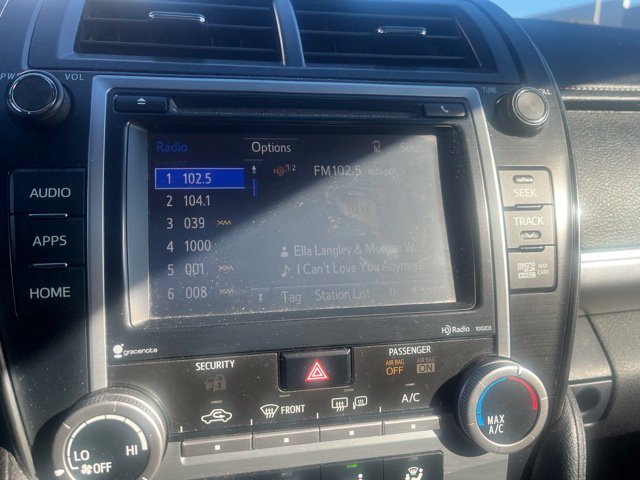 Used 2014 Gray Toyota SE image 16