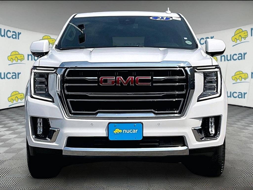 Used 2023 White GMC SLT image 2
