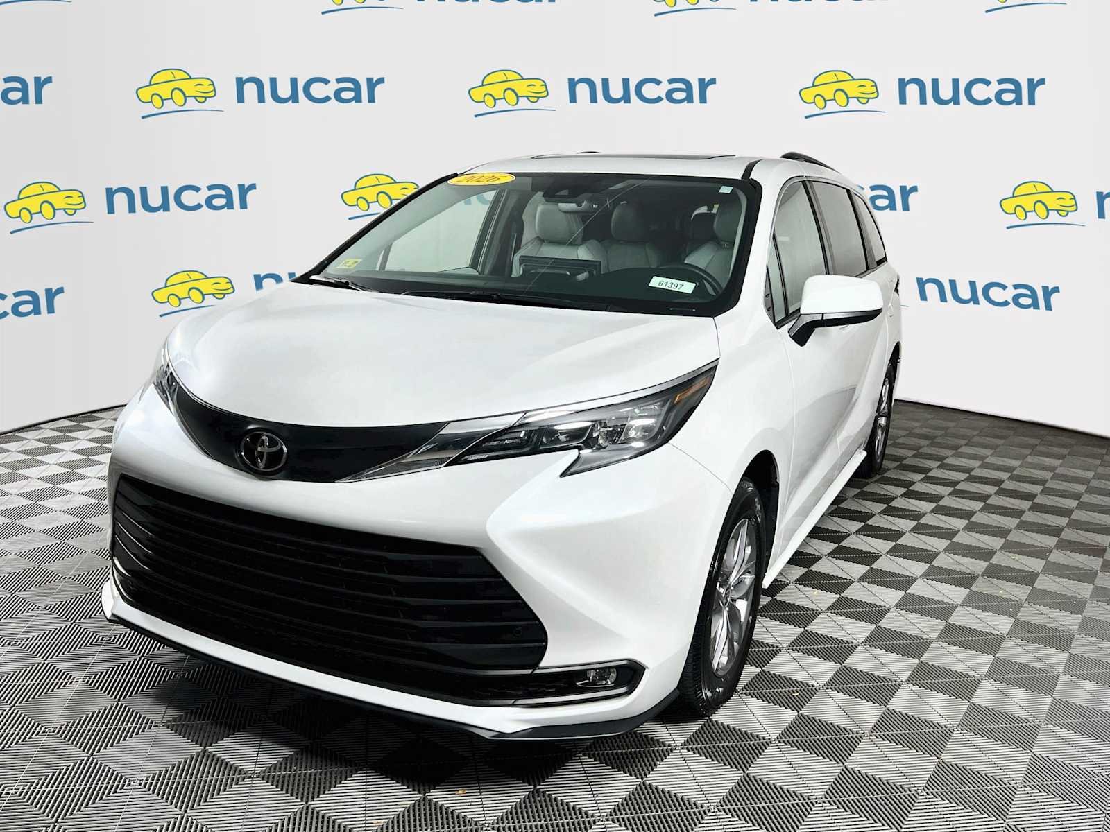 Used 2026 Wind Chill Pearl Toyota XLE image 3