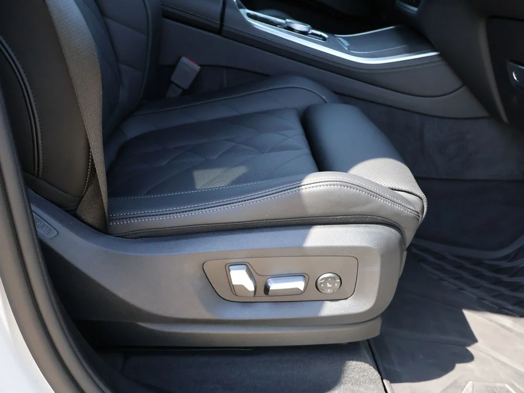 2026 BMW X5 40i - Photo 13