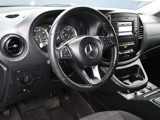 Used 2020 Black Mercedes-Benz Passenger image 13