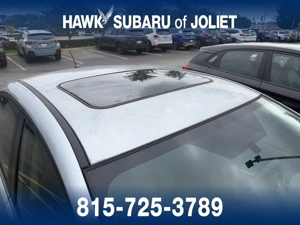 Used 2015 Ice Silver Metallic Subaru Premium image 5