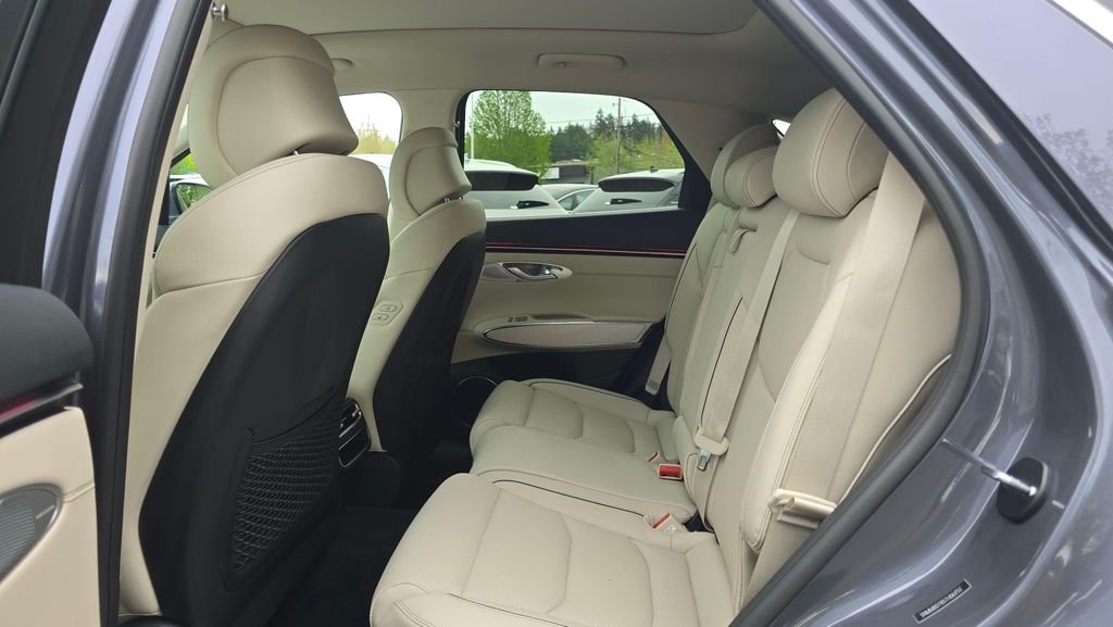 New 2026 Silver Genesis 2.5T ADVANCED image 17