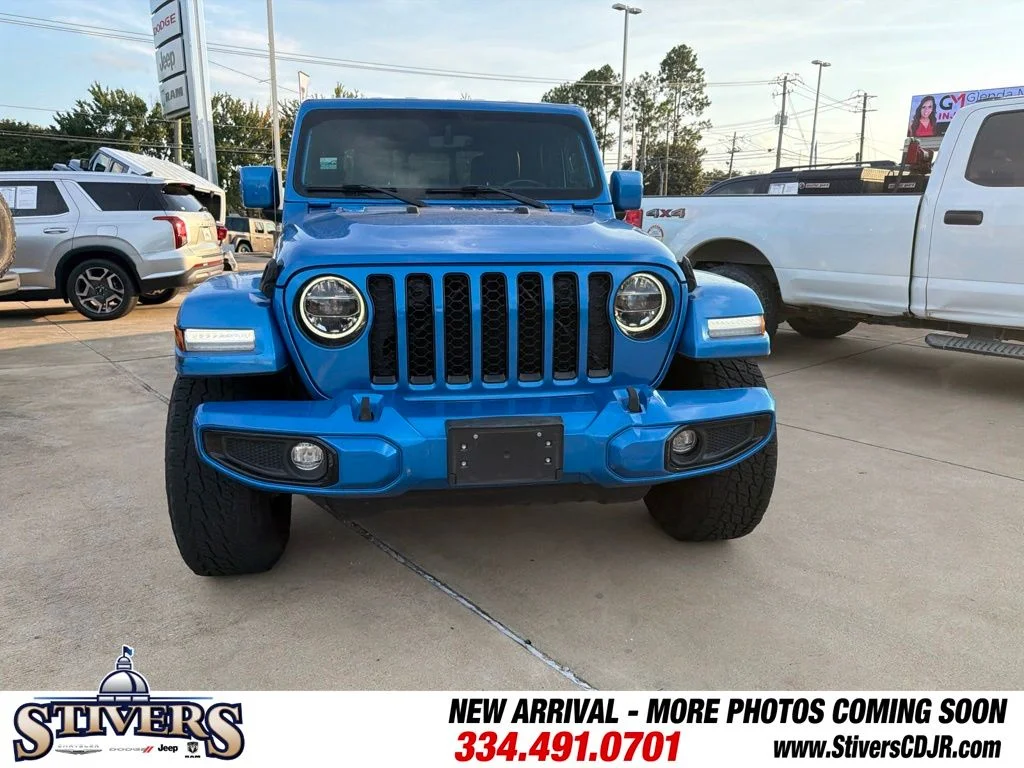 Used 2022 Blue Jeep Overland image 3