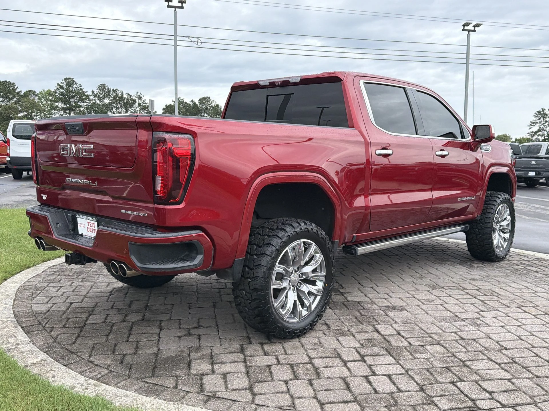 Certified Used 2022 Cayenne Red Tintcoat GMC Denali image 33
