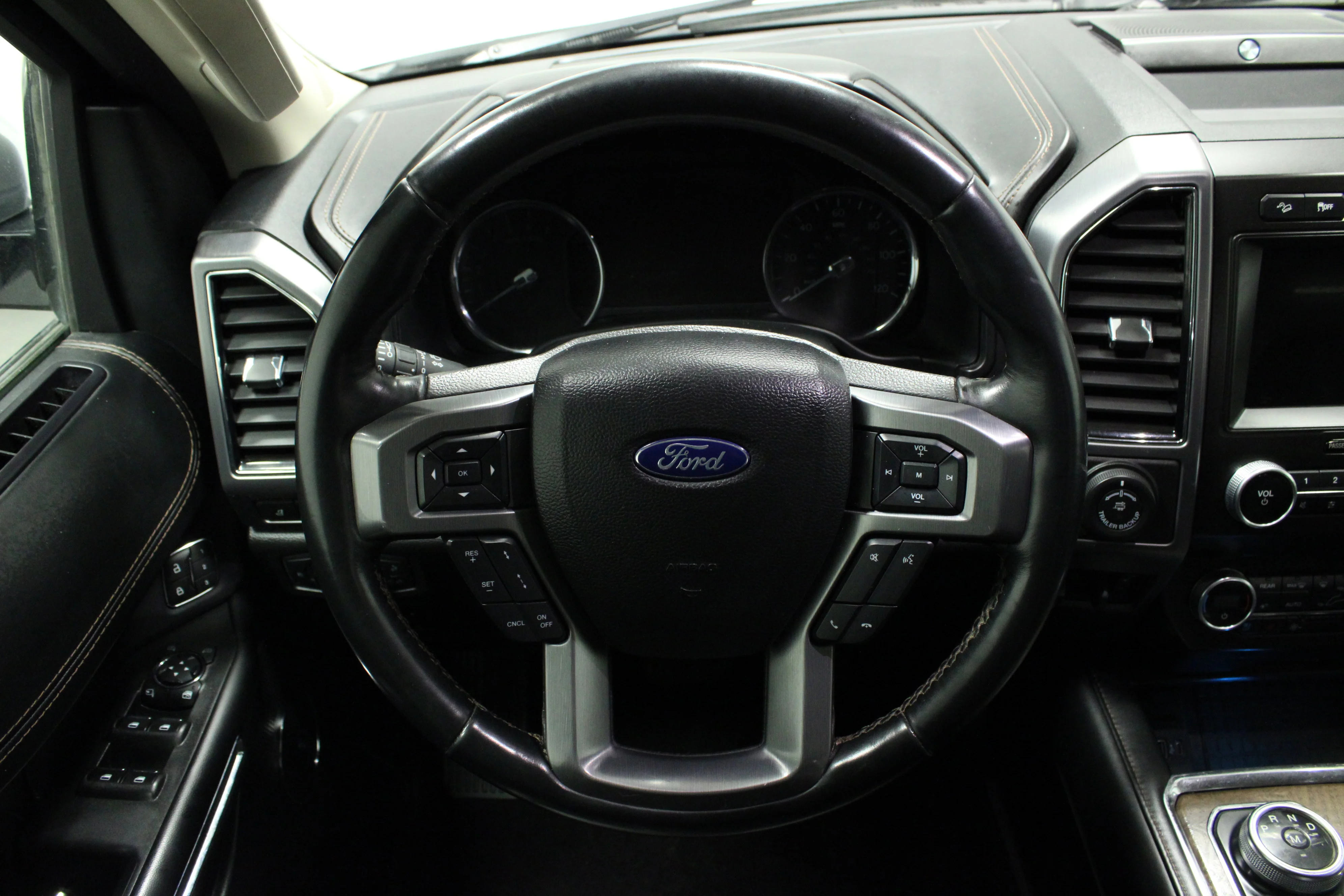 Used 2021 Star White Metallic Tri-Coat Ford Platinum image 22