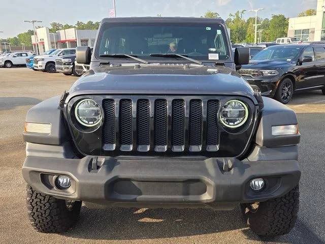 Used 2020 Gray Jeep Unlimited Sport image 2