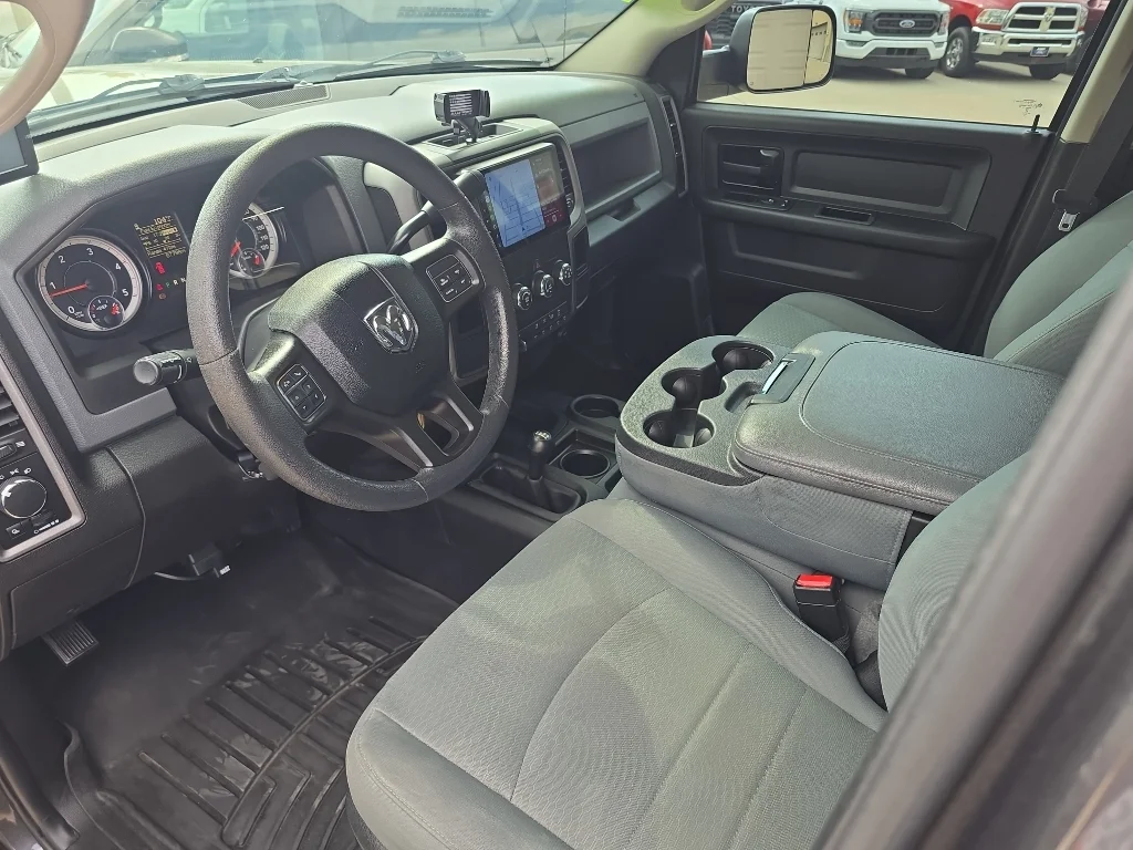 Used 2018 Grey Ram Tradesman image 9