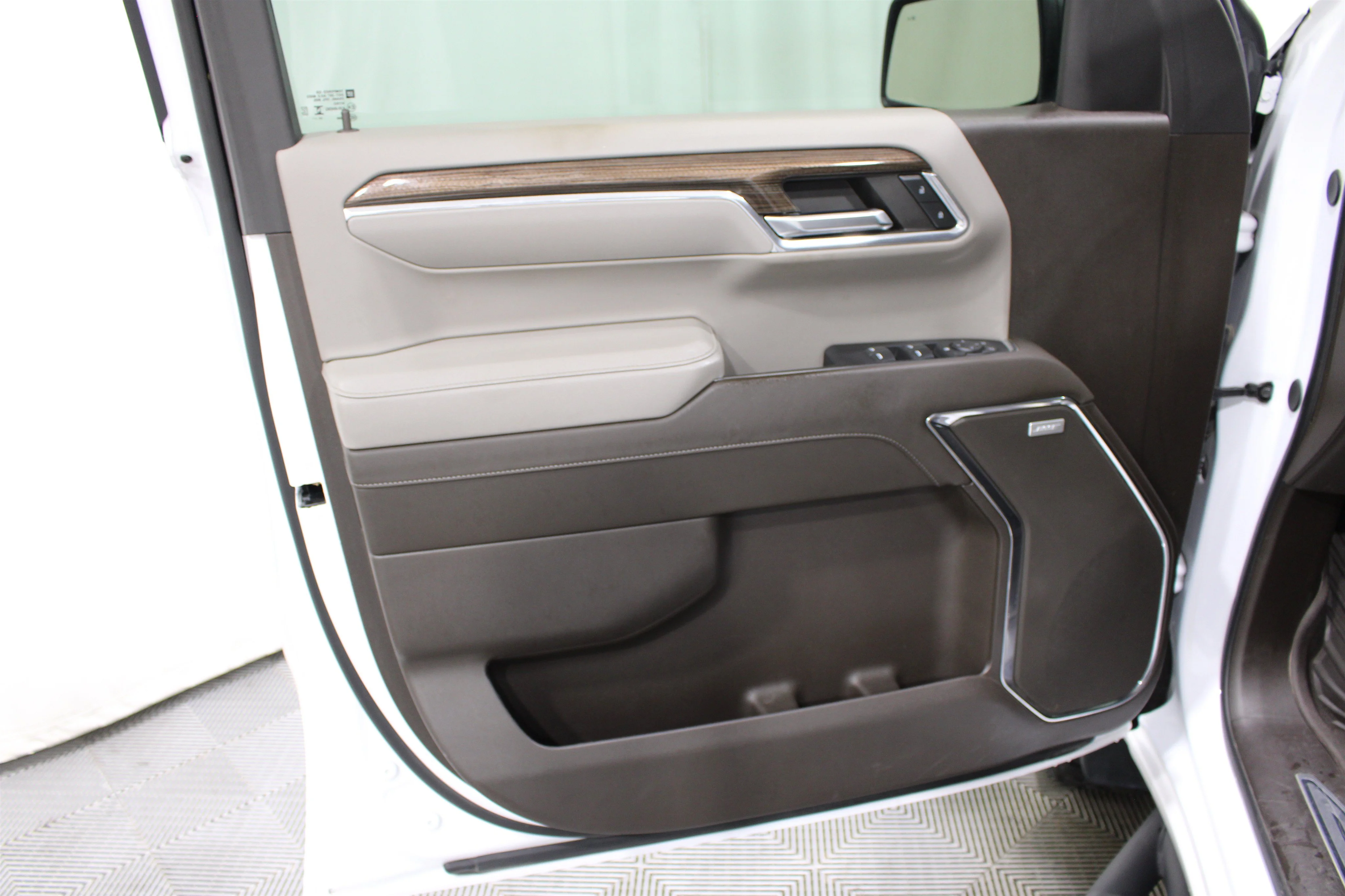 2024 Chevrolet Silverado 1500 LT Trail Boss - Photo 6