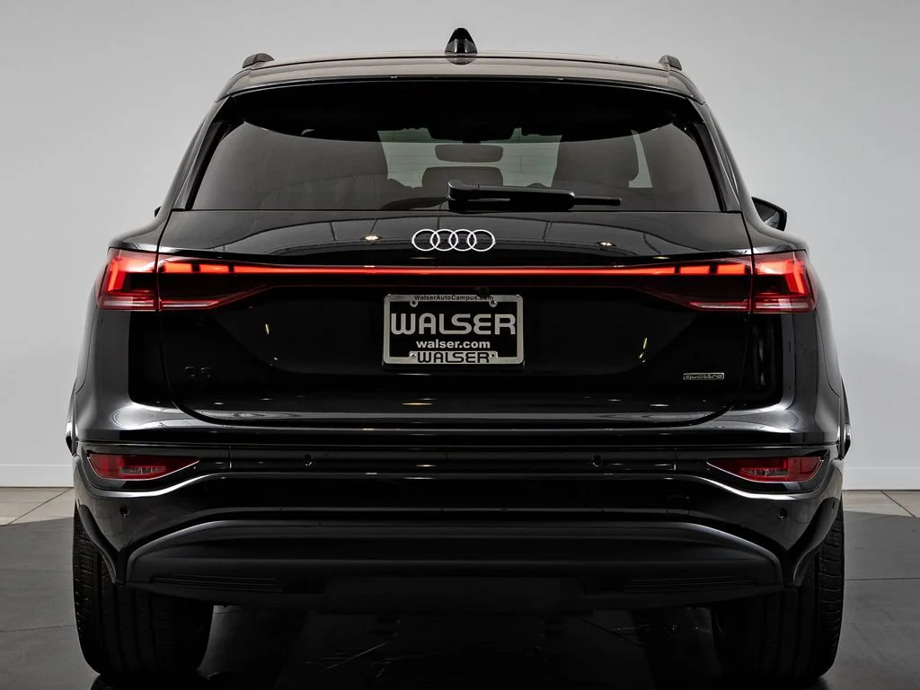 Used 2025 Mythos Black Metallic Audi Premium Plus image 7