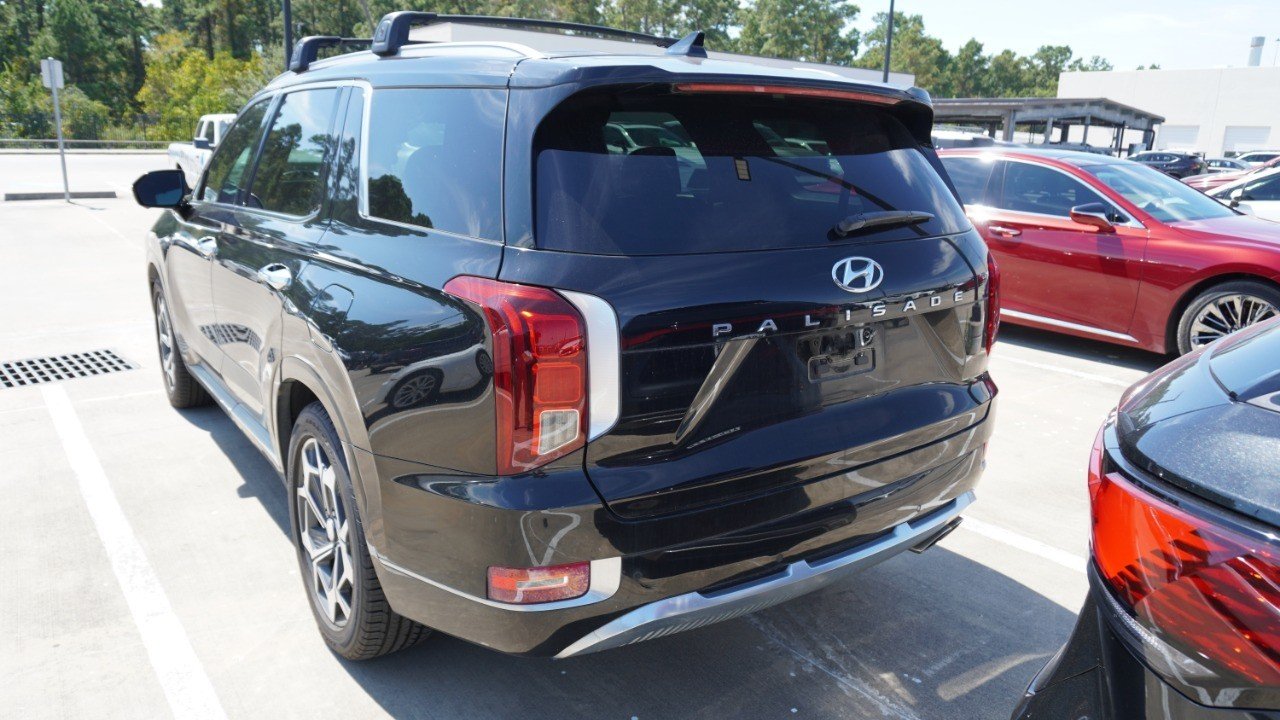 Used 2021 Black Hyundai Calligraphy image 7