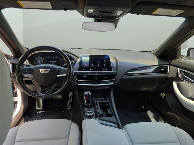 Used 2022 Diamond Cadillac Premium Luxury image 2