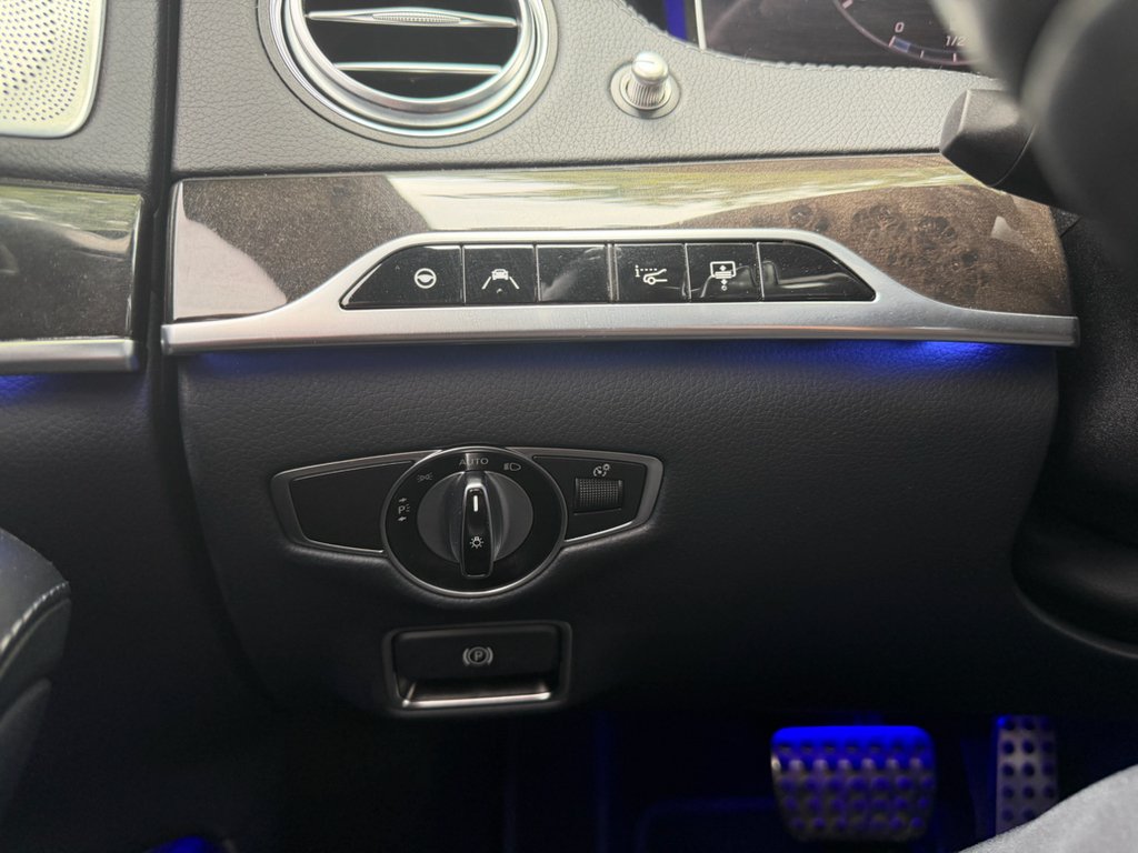 Used 2019 Iridium Silver Metallic Mercedes-Benz S560 4MATIC® image 26