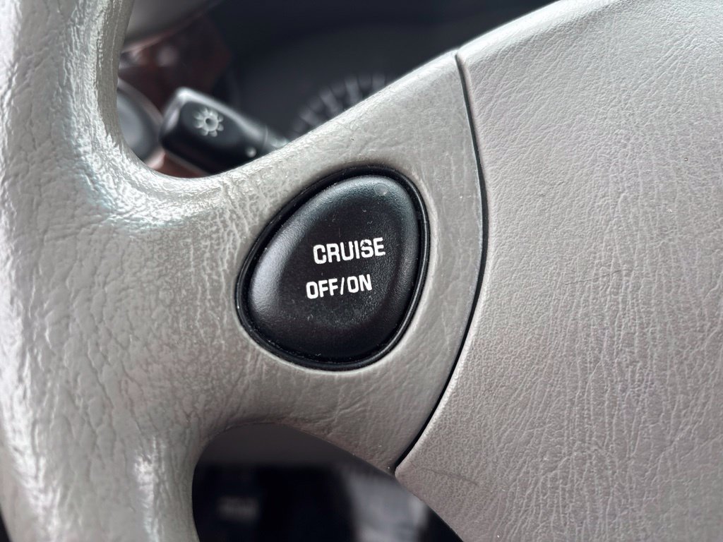 Used 2003 Silver Chevrolet LS image 20